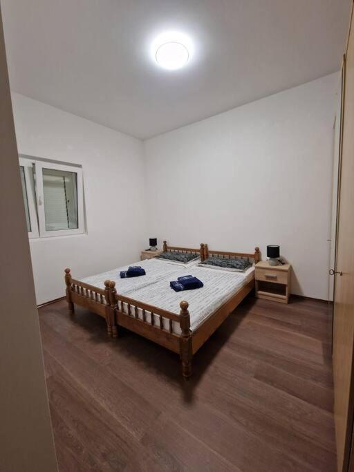 Apartament Obiteljski Stan Kastel Luksic Kaštela Zewnętrze zdjęcie